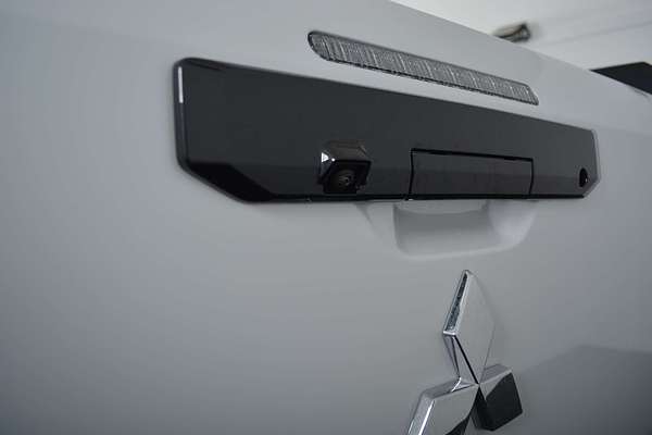 2024 Mitsubishi Triton GSR MV 4X4