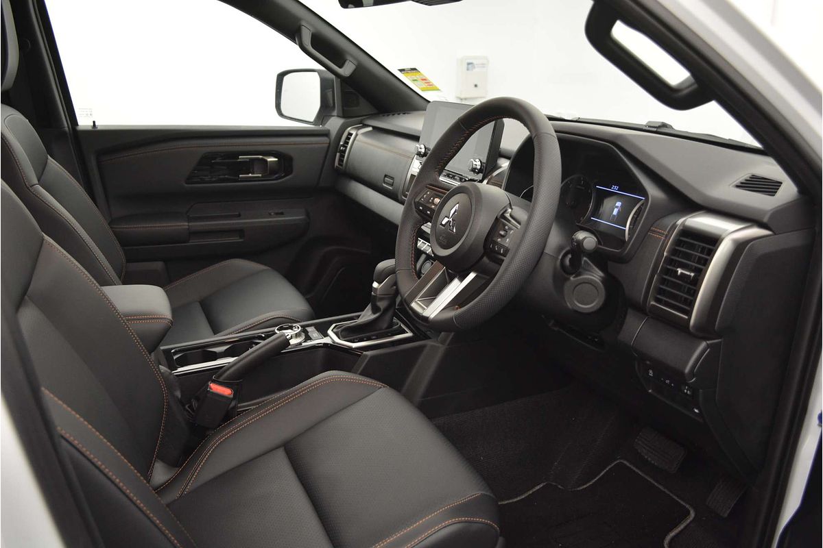 2024 Mitsubishi Triton GSR MV 4X4