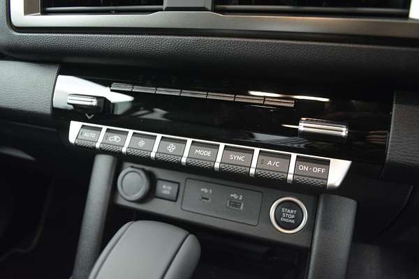 2024 Mitsubishi Triton GSR MV 4X4