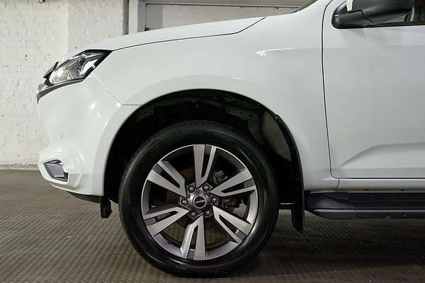 2023 Isuzu MU-X LS-T