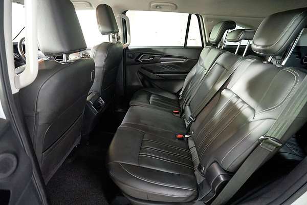 2023 Isuzu MU-X LS-T