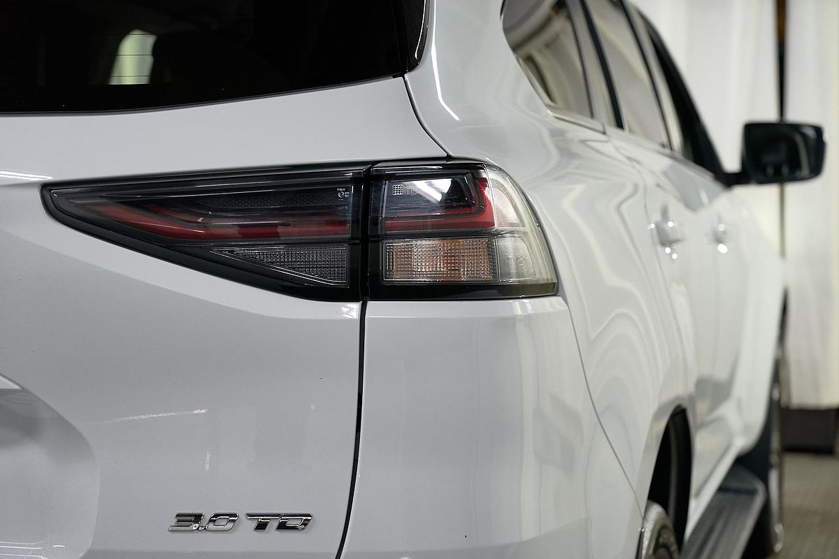 2023 Isuzu MU-X LS-T