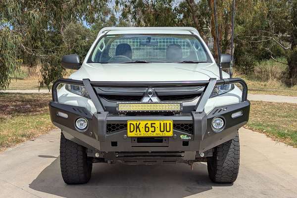 2019 Mitsubishi Triton GLX MR 4X4