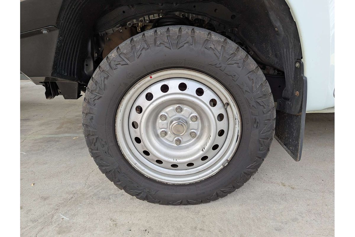 2019 Mitsubishi Triton GLX MR 4X4