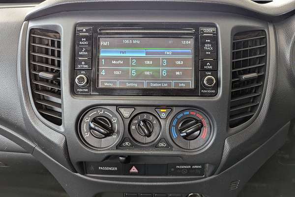 2019 Mitsubishi Triton GLX MR 4X4
