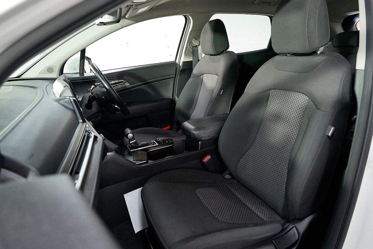 2023 Kia Sportage S NQ5