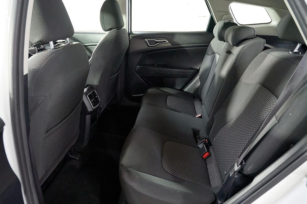 2023 Kia Sportage S NQ5