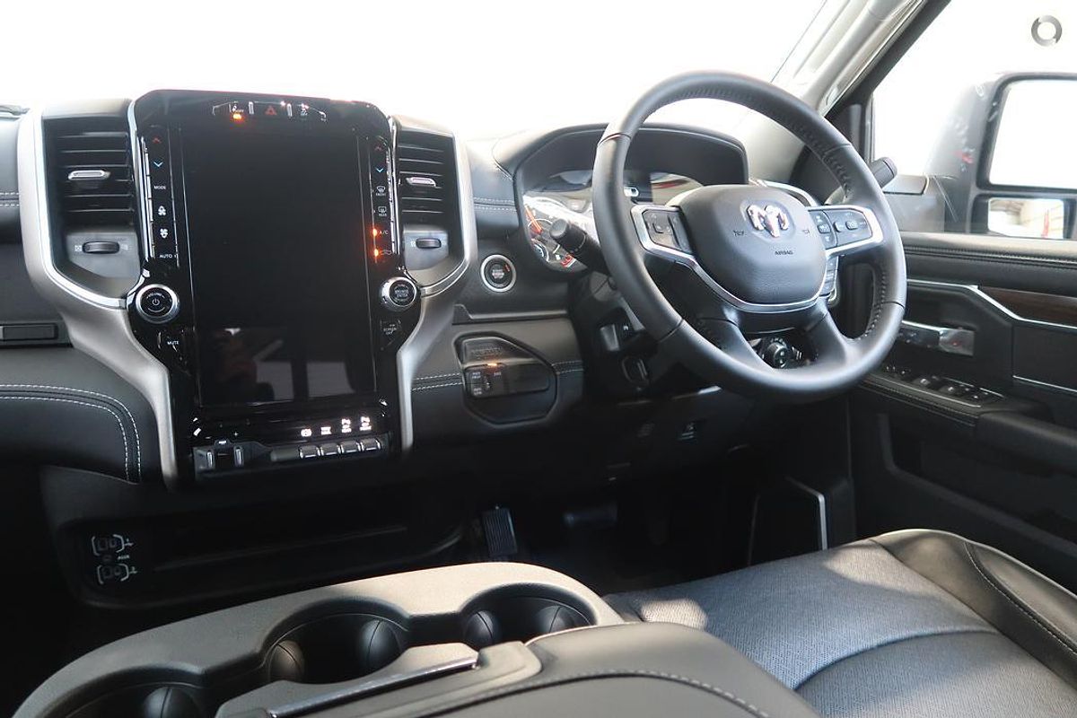 2024 RAM 2500 Yellowstone Edition Rambox DJ 4X4