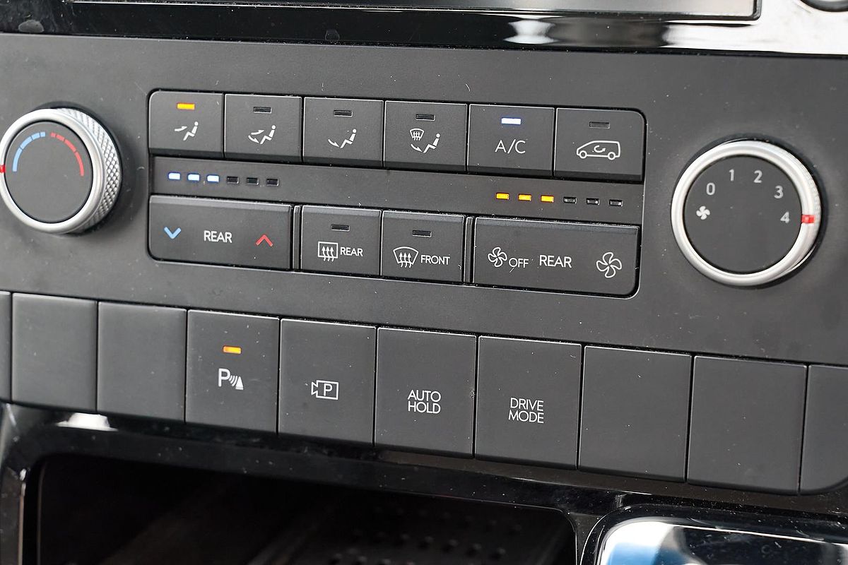 2021 Hyundai STARIA US4.V1