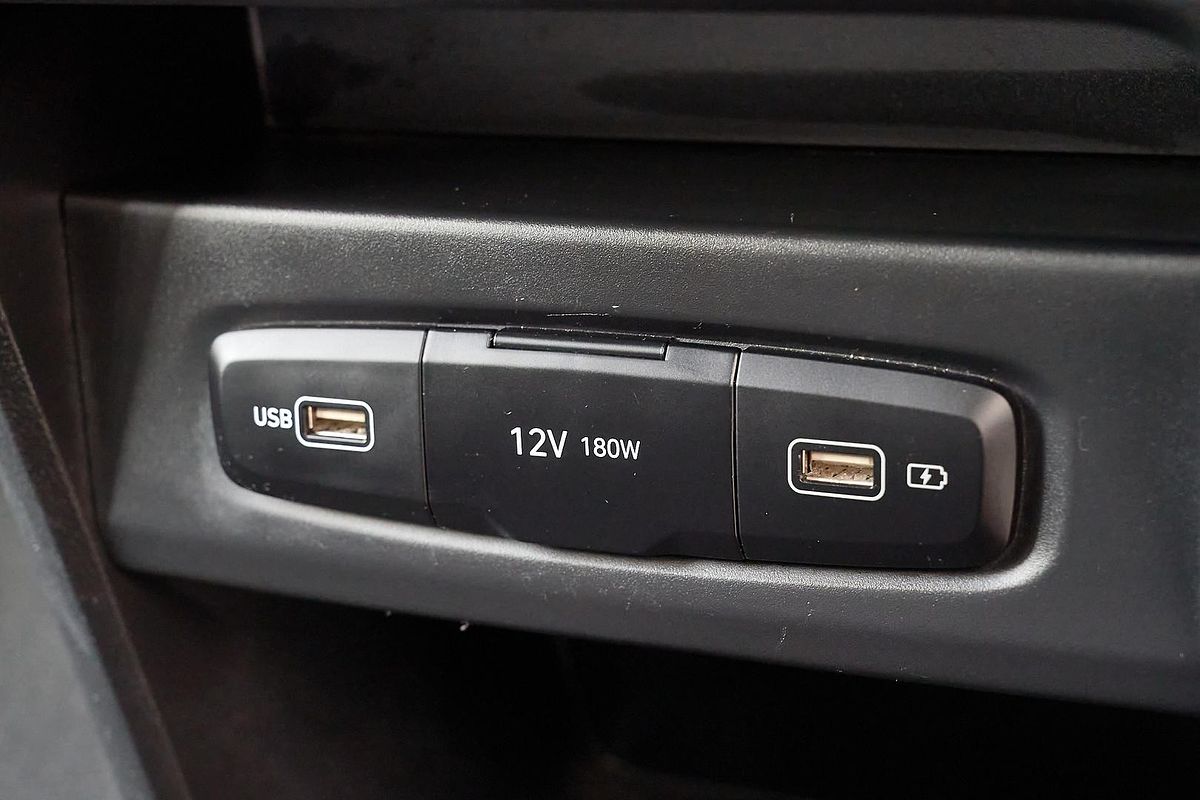 2021 Hyundai STARIA US4.V1
