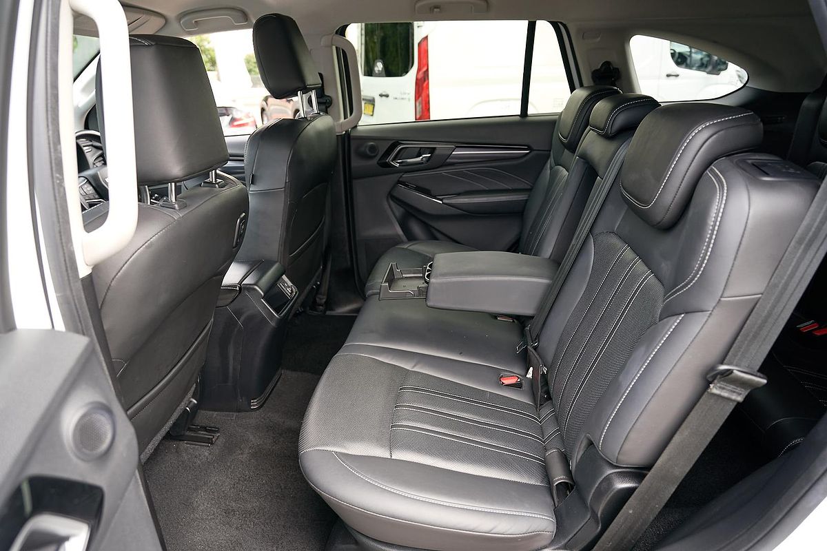 2023 Isuzu MU-X LS-T