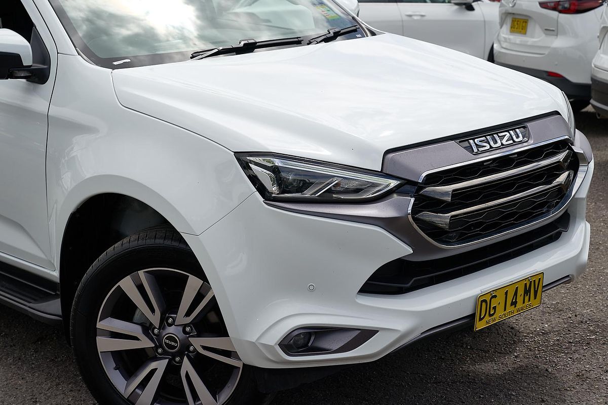 2023 Isuzu MU-X LS-T