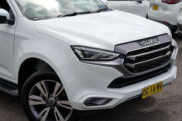 2023 Isuzu MU-X LS-T