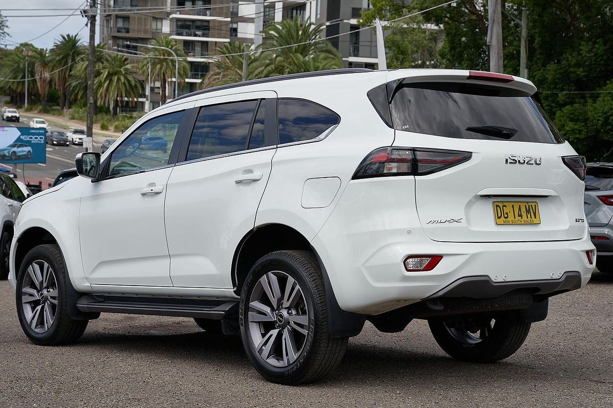 2023 Isuzu MU-X LS-T