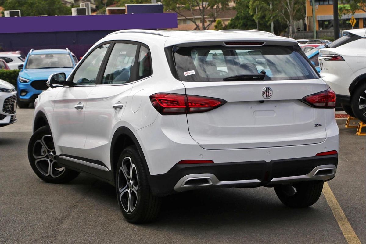 2025 MG ZS Essence ZS32