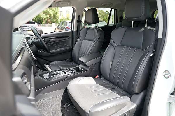 2023 Isuzu MU-X LS-T