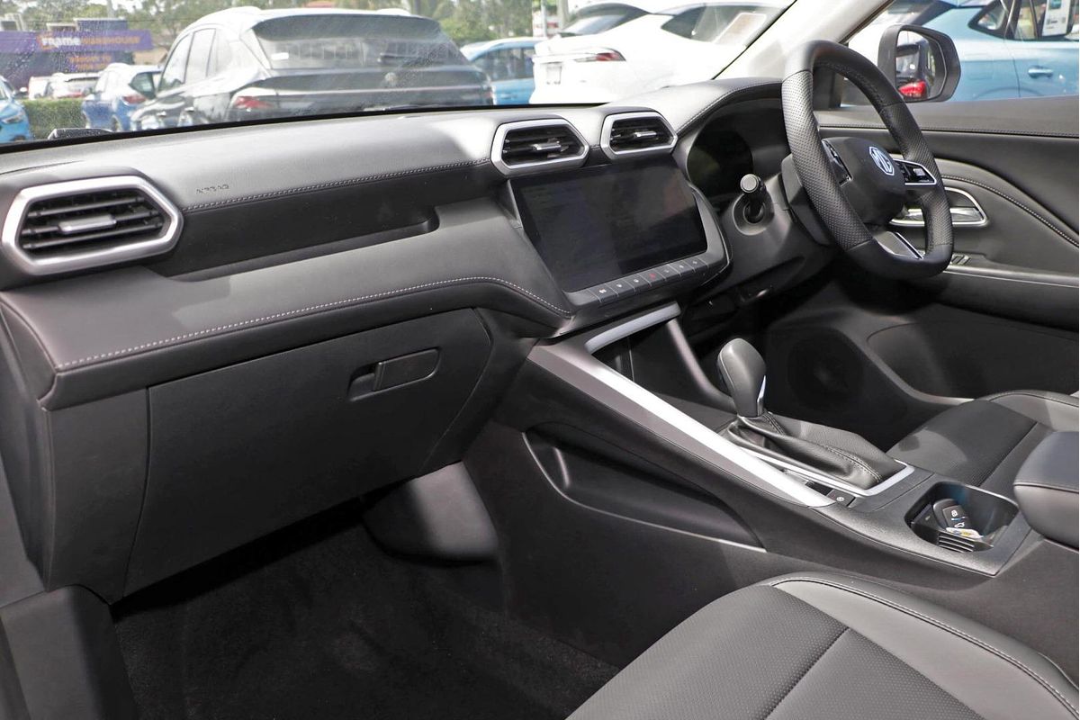 2025 MG ZS Essence ZS32