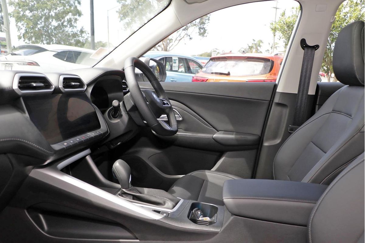 2025 MG ZS Essence ZS32