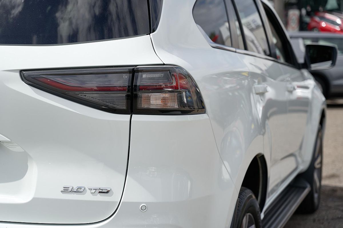 2023 Isuzu MU-X LS-T