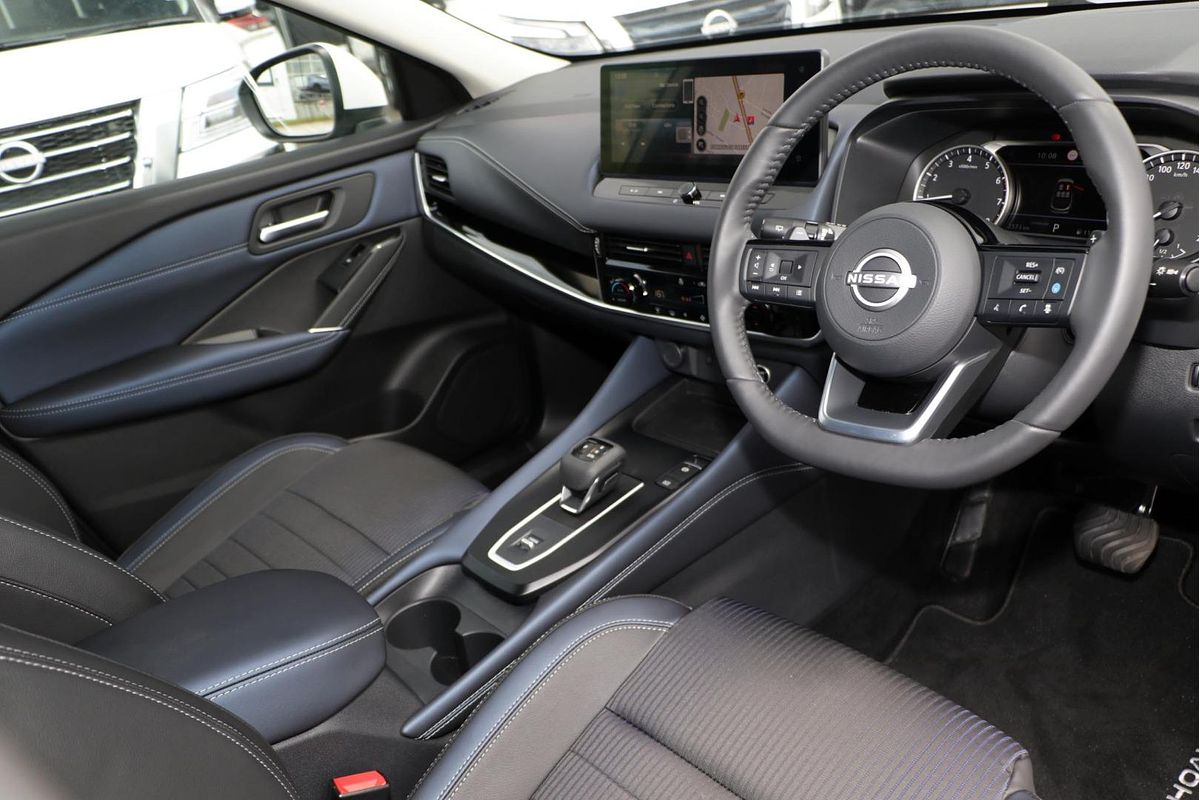 2024 Nissan QASHQAI ST-L J12