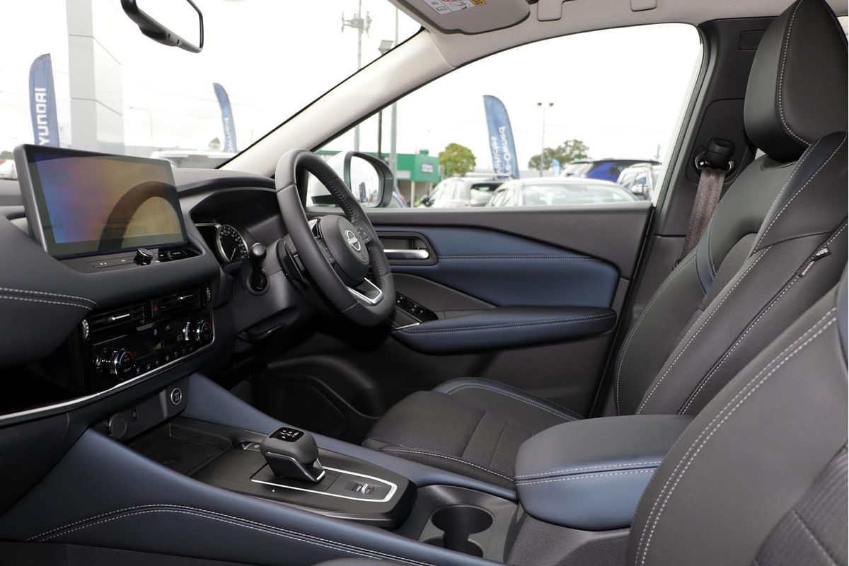 2024 Nissan QASHQAI ST-L J12