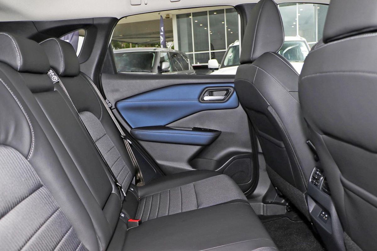 2024 Nissan QASHQAI ST-L J12
