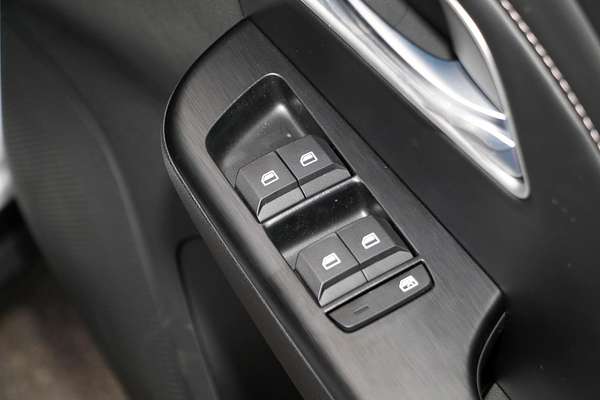 2025 MG ZS Essence ZS32