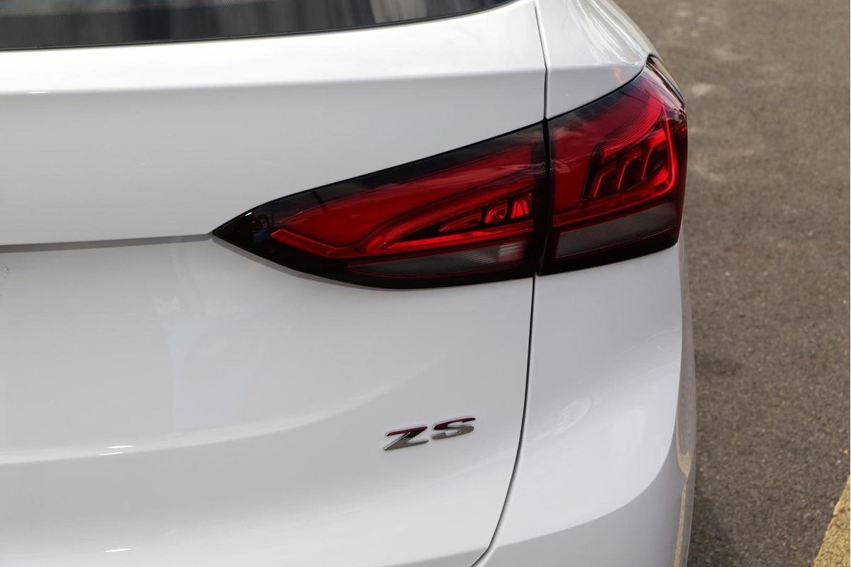 2025 MG ZS Essence ZS32