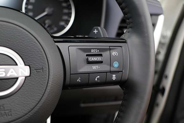 2024 Nissan QASHQAI ST-L J12