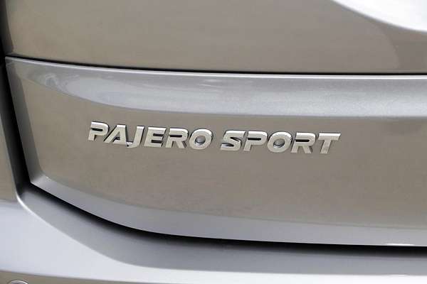 2024 Mitsubishi Pajero Sport GLS QG
