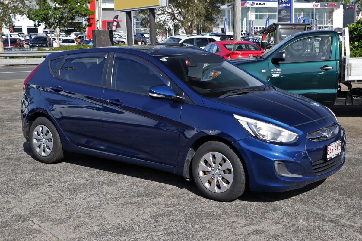 2015 Hyundai Accent Active RB3