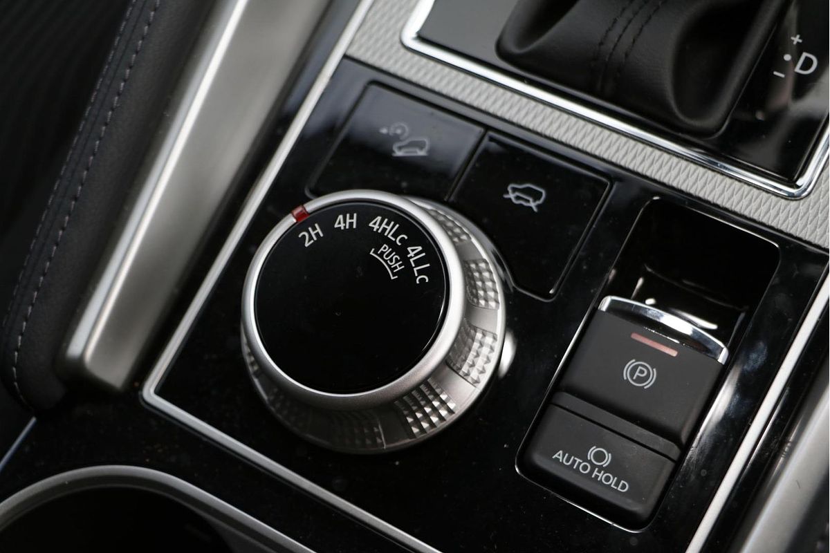 2024 Mitsubishi Pajero Sport GLS QG