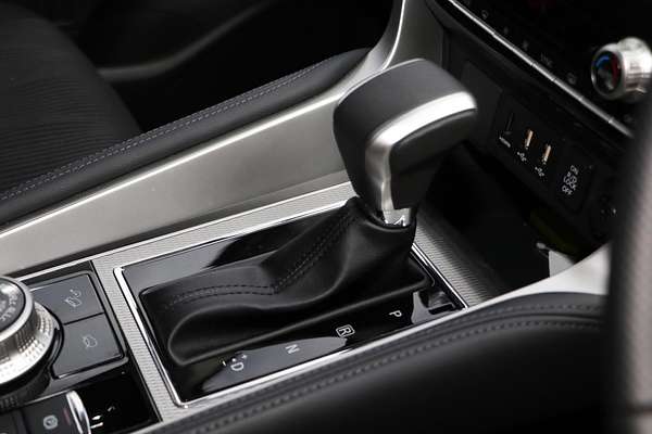 2024 Mitsubishi Pajero Sport GLS QG