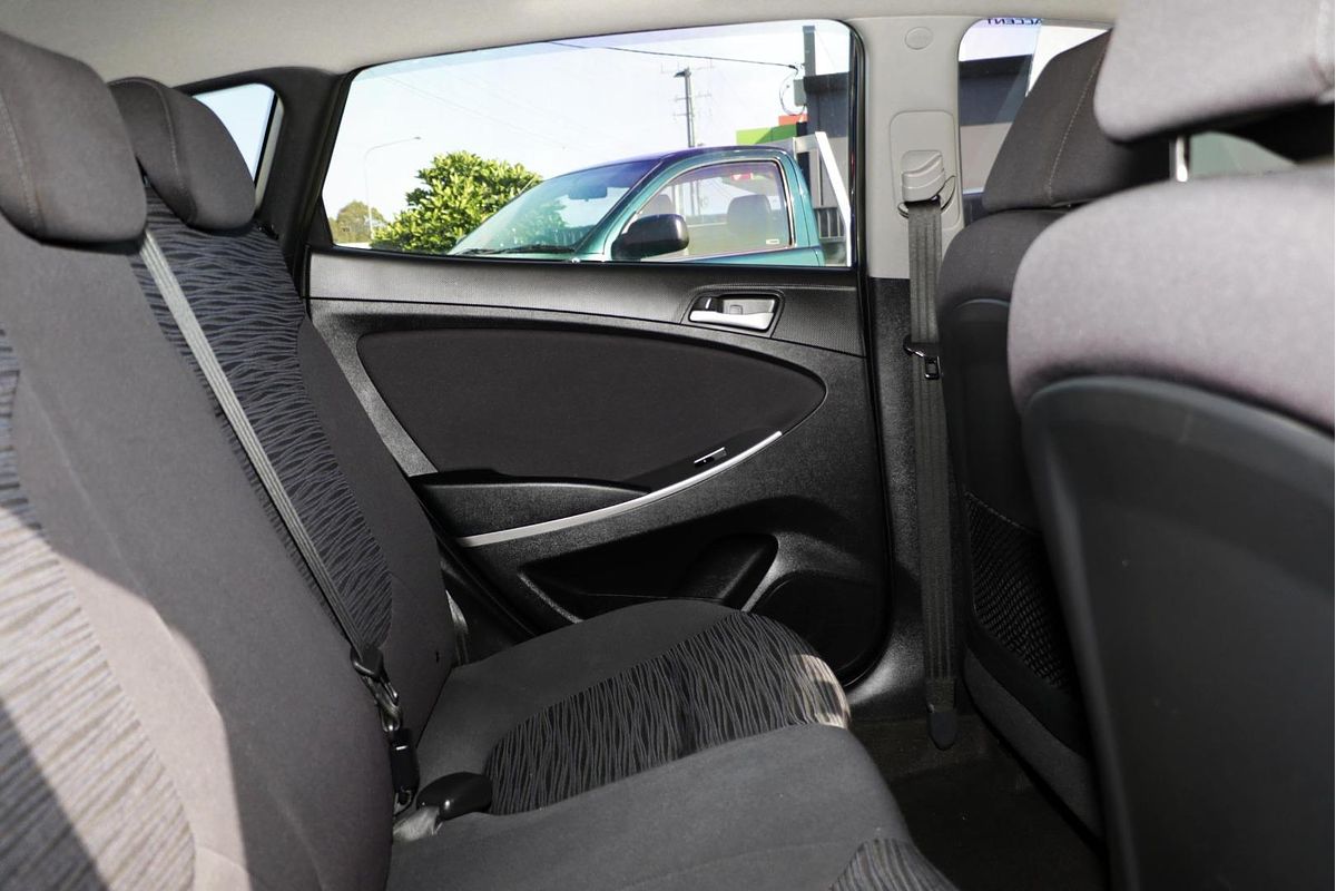 2015 Hyundai Accent Active RB3