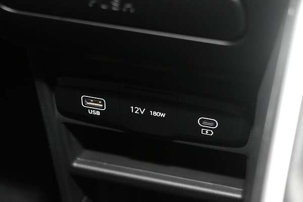 2024 Hyundai STARIA LOAD US4.V3