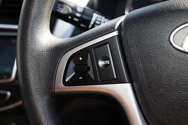 2015 Hyundai Accent Active RB3