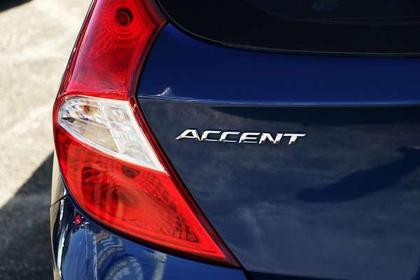 2015 Hyundai Accent Active RB3