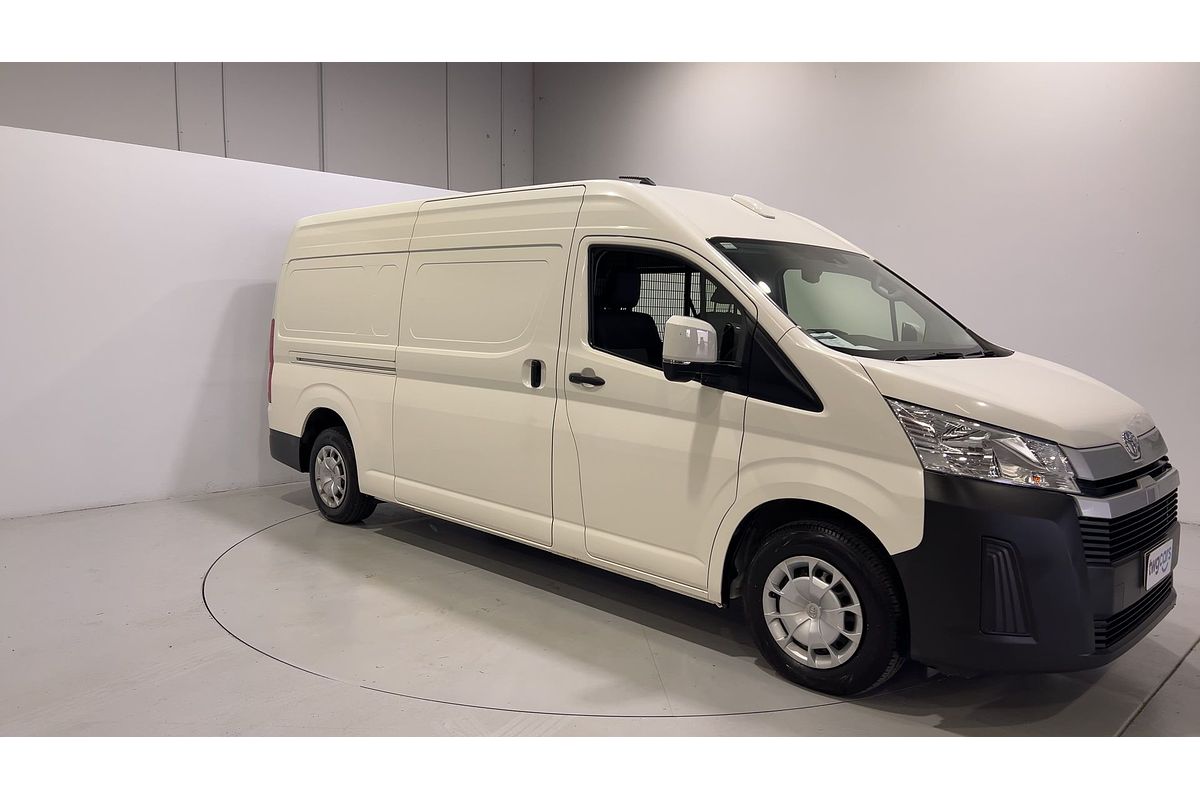 2022 Toyota Hiace GDH320R