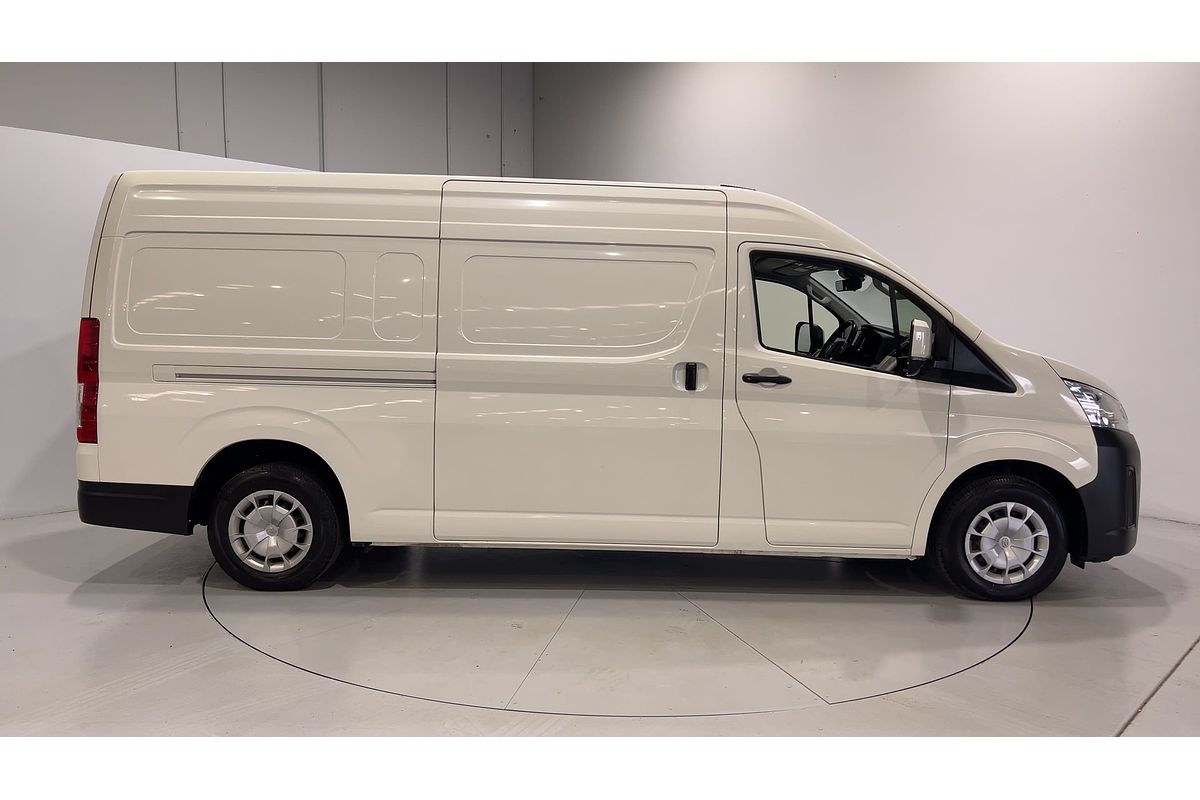 2022 Toyota Hiace GDH320R