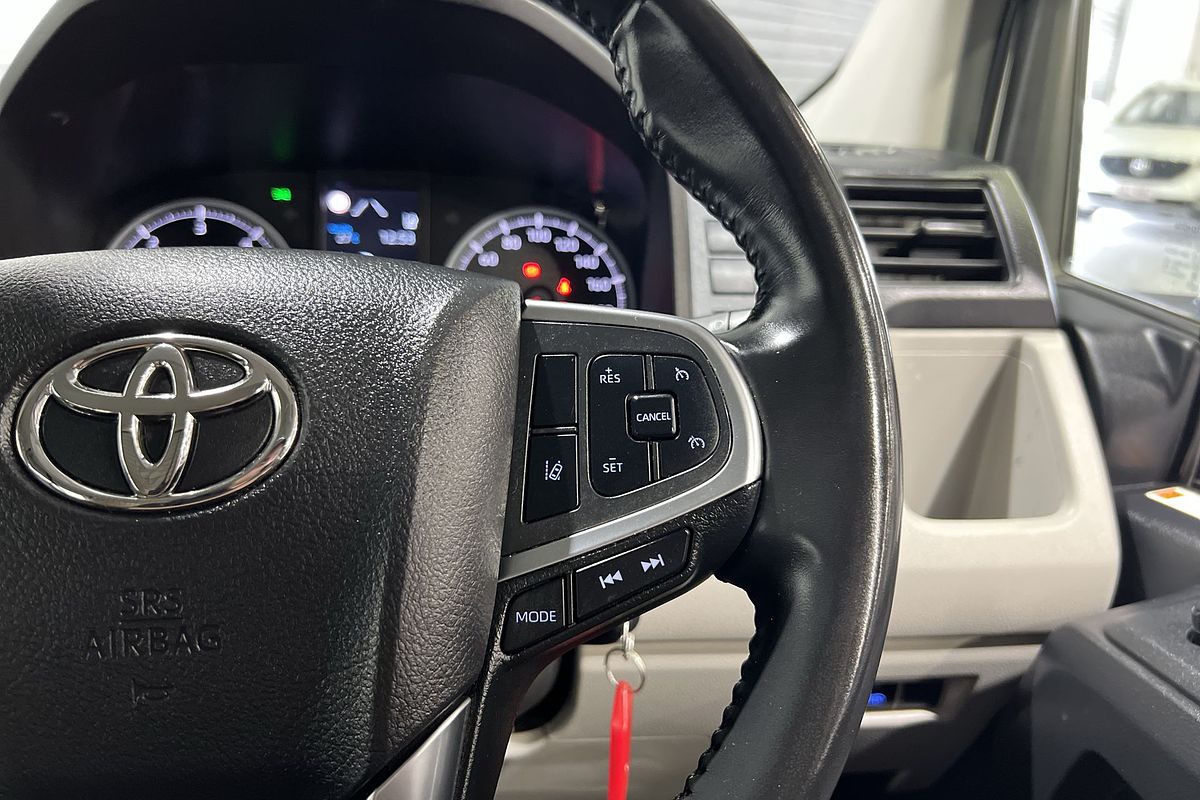 2022 Toyota Hiace GDH320R