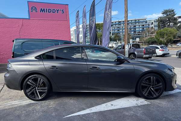 2022 Peugeot 508 GT R8