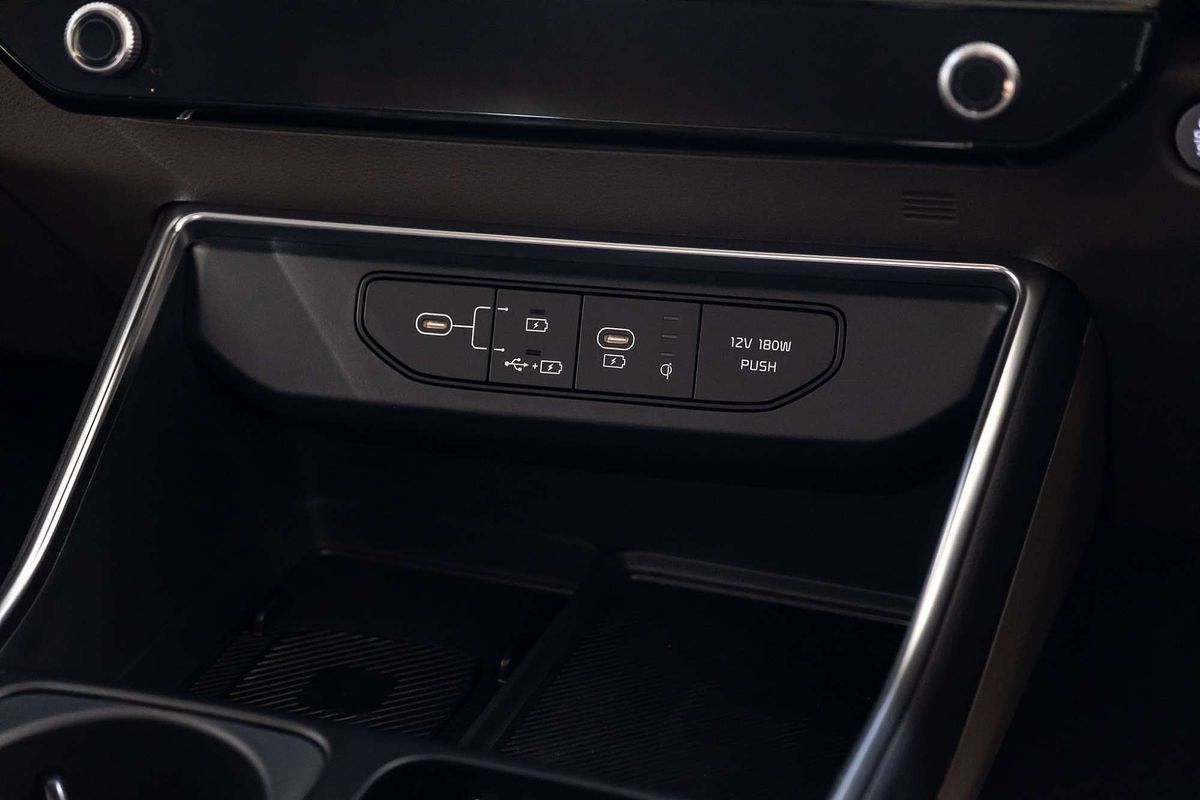 2025 Kia Carnival GT-Line KA4 PE
