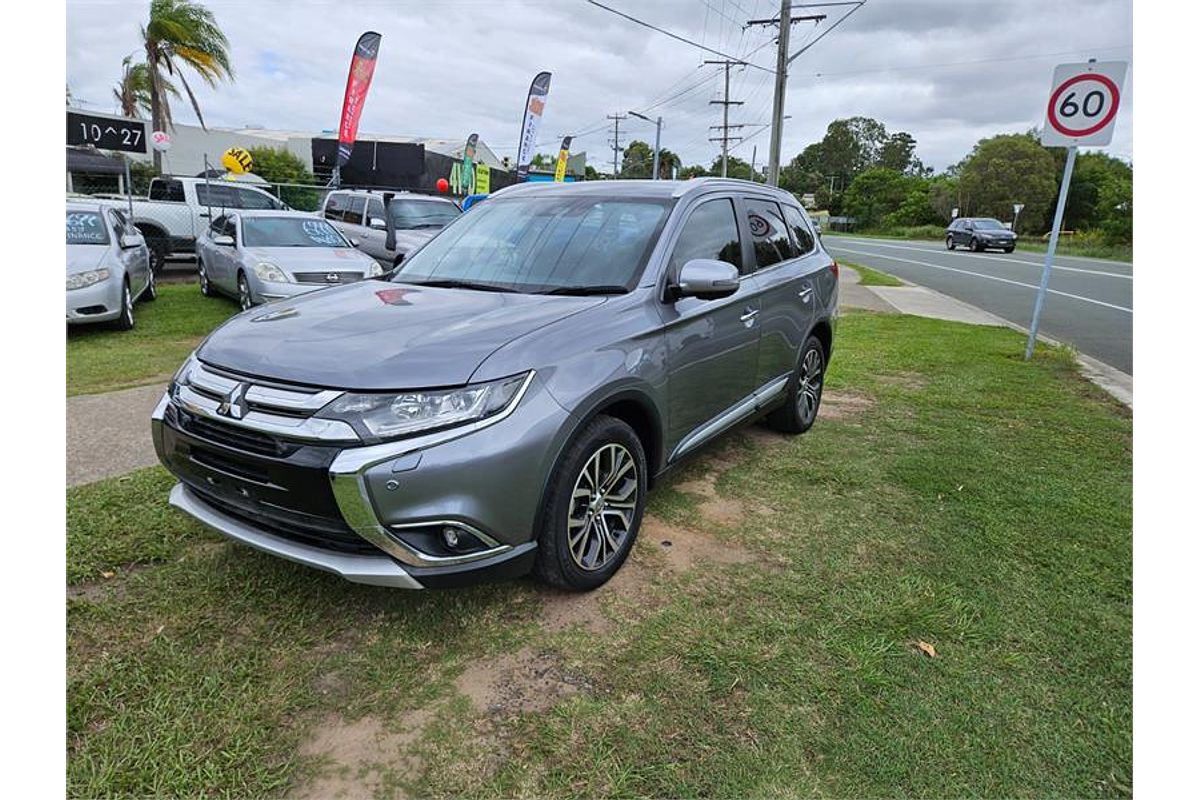 2017 Mitsubishi Outlander Exceed ZK