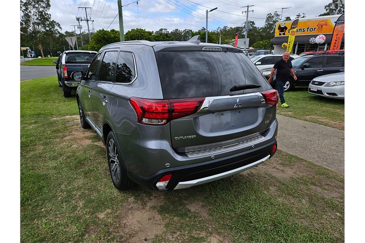 2017 Mitsubishi Outlander Exceed ZK