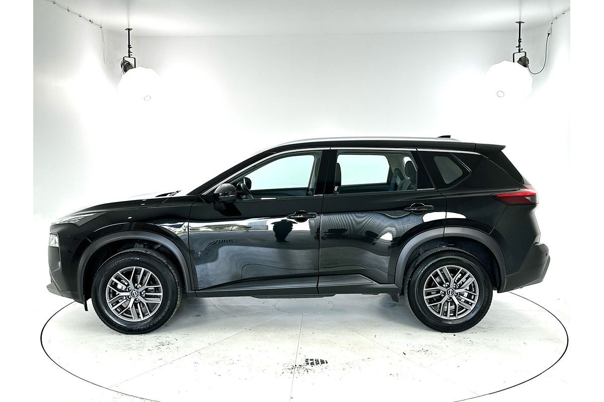 2024 Nissan X-TRAIL ST T33