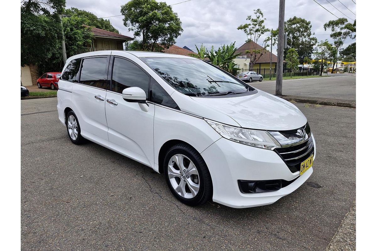 2014 Honda Odyssey VTi 5th Gen