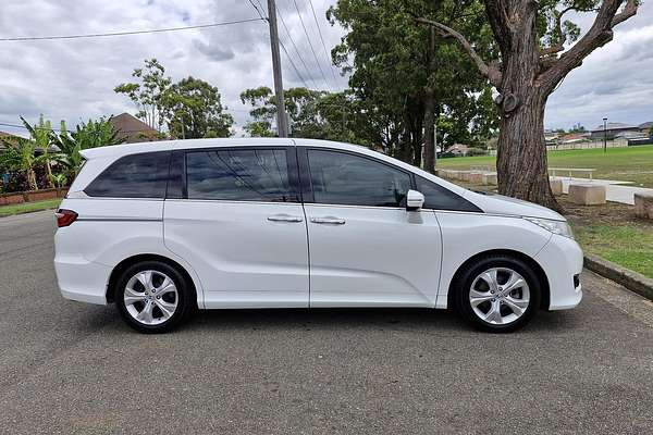 2014 Honda Odyssey VTi 5th Gen
