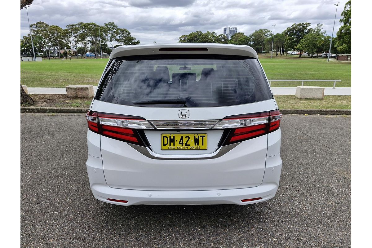 2014 Honda Odyssey VTi 5th Gen