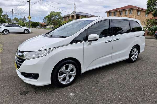 2014 Honda Odyssey VTi 5th Gen