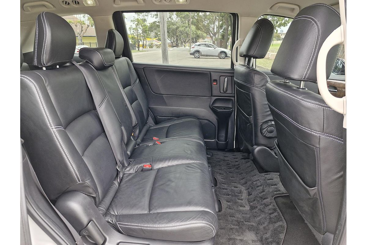 2014 Honda Odyssey VTi 5th Gen